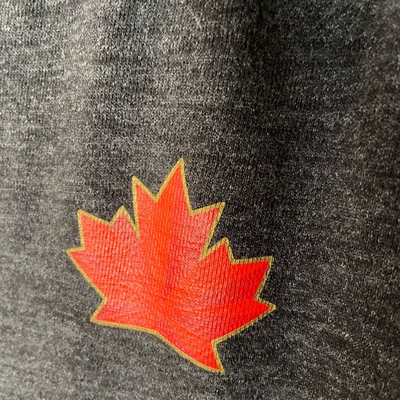 Nike Canada Hockey Zip-up - Picture 4 of 5